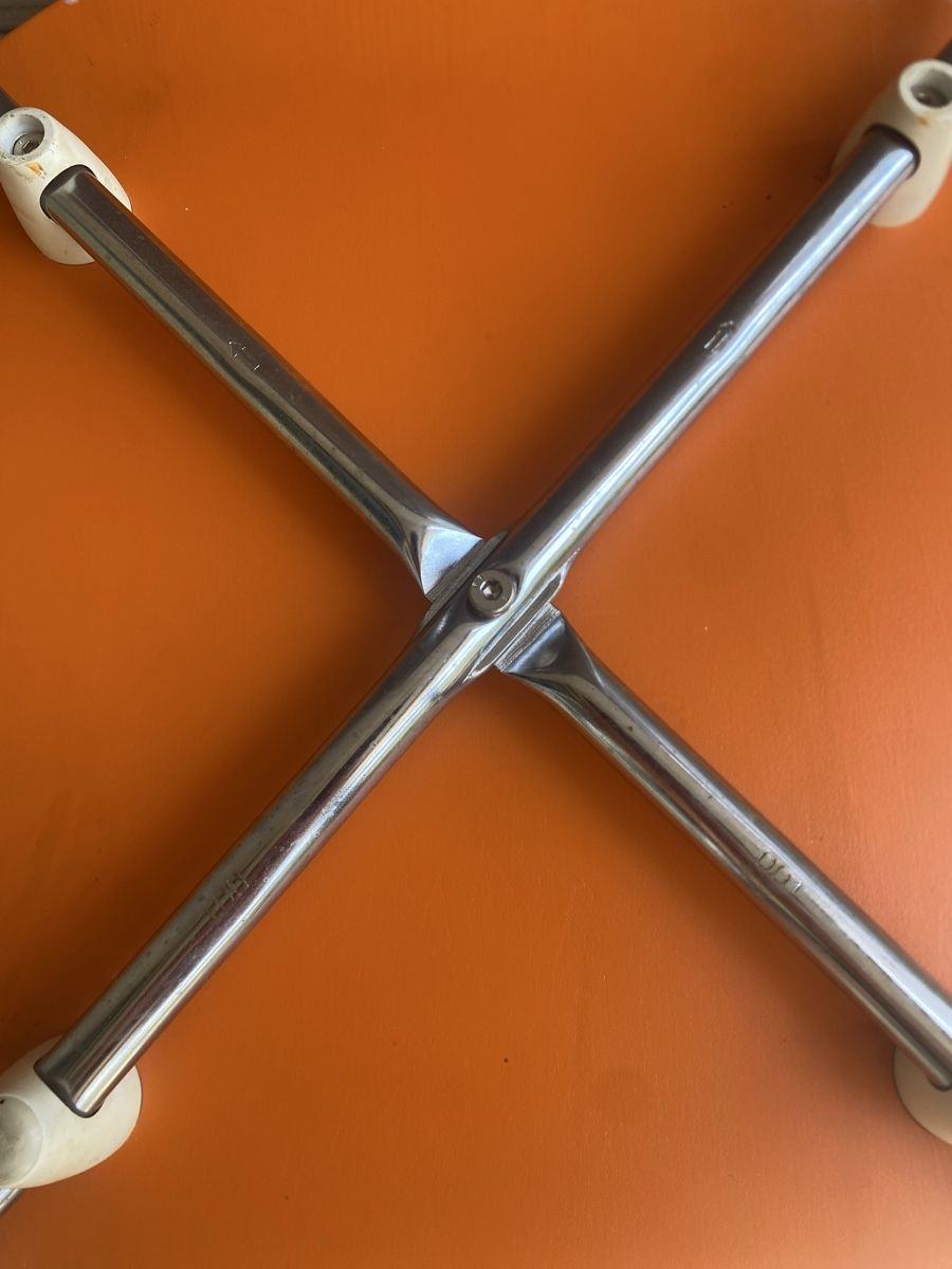 Sedie: Oranger Stuhl im Arne-Jacobsen-Stil  – Usato da Basel venduto da fel_5sqf 6