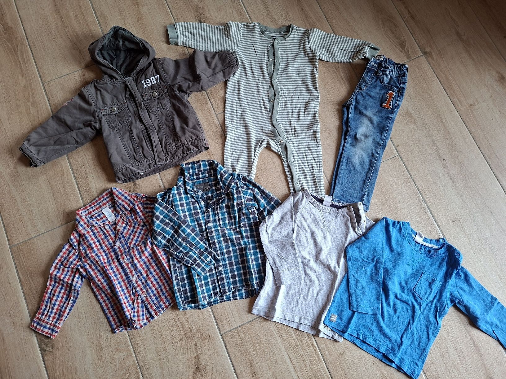 Ensembles coordonnés: Kleiderpaket Junge Gr.86 – D'occasion à Schüpfheim par lin_p7wr 2