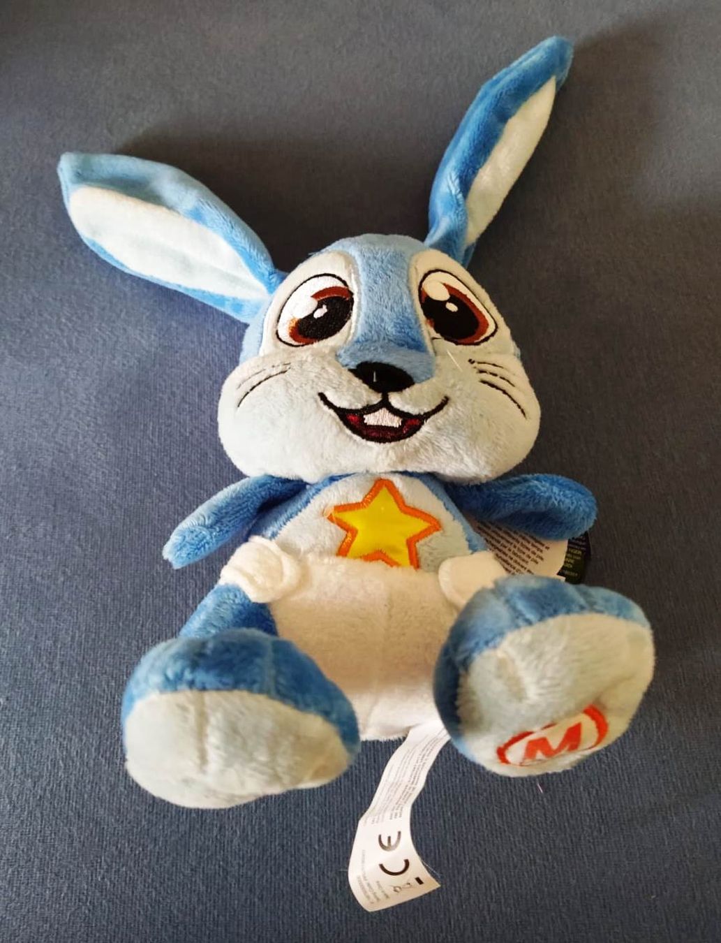 Migros Giocattoli: Hase aus Polyester 25 cm gross – Nuovo (secondo la descrizione) da Zürich venduto da 1-2-3-Kaufen 2