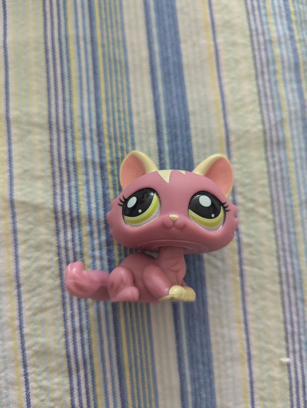 Littlest Pet Shop Giocattoli: littlest pet shop Katzen mit korb – Usato da Kloten venduto da sop_zxc9 1