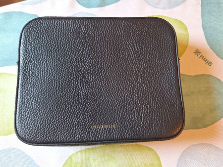 Damen Tasche Leder schwarz COCCINELLE neuwertig