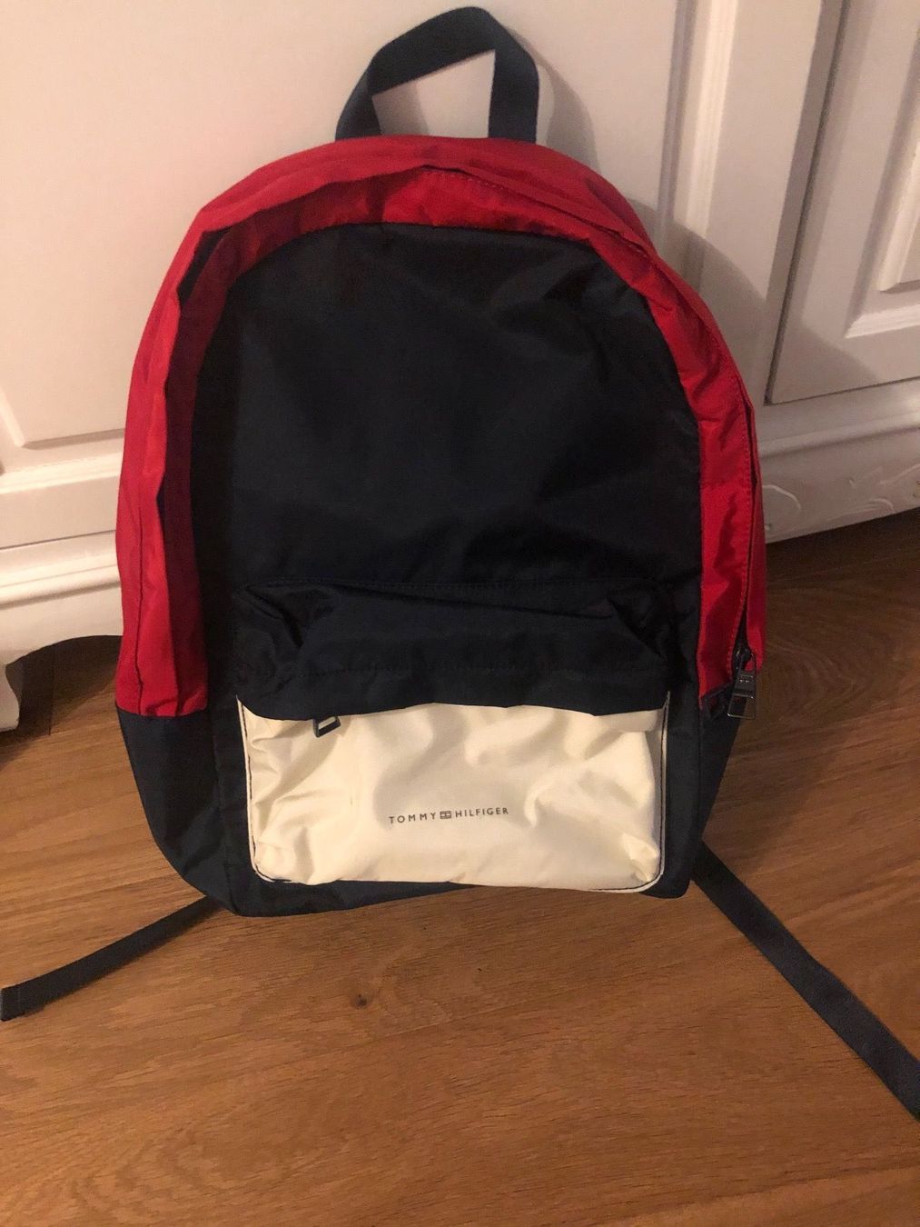 Tommy Hilfiger Sacs à dos: Tommy Hilfiger Rucksack – Neuf (Voir description) à Pfaffhausen par Klaras_second_hand 2