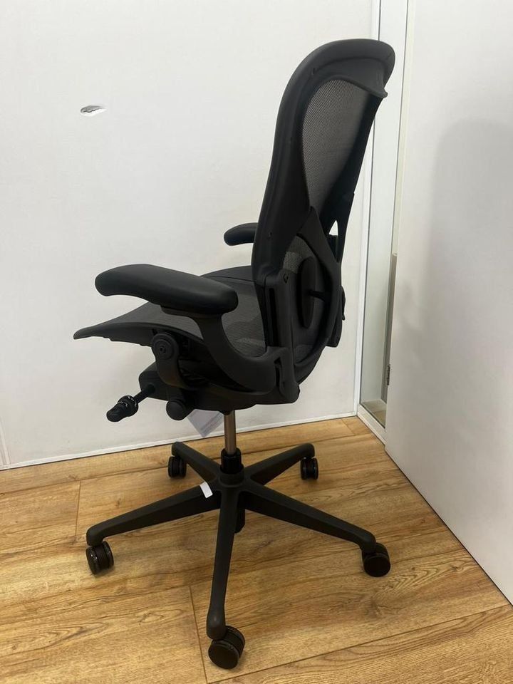 Herman Miller Sedie: Herman Miller Aeron Remastered Neu – Usato da Purmerend venduto da Offeco 1