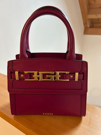 SALE GUESS Mini-Henkeltasche Cristina Echtes Leder