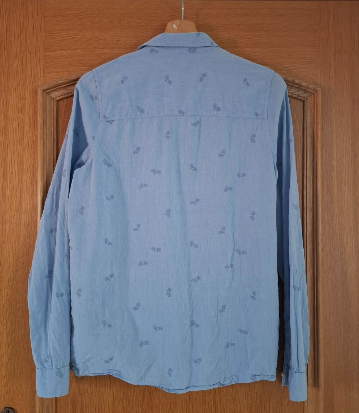 C&A Chemises, T-shirts & Polos: Jungen Langarmhemd, hellblau, Gr.176 – D'occasion à Sisseln AG par Tropea4334 1