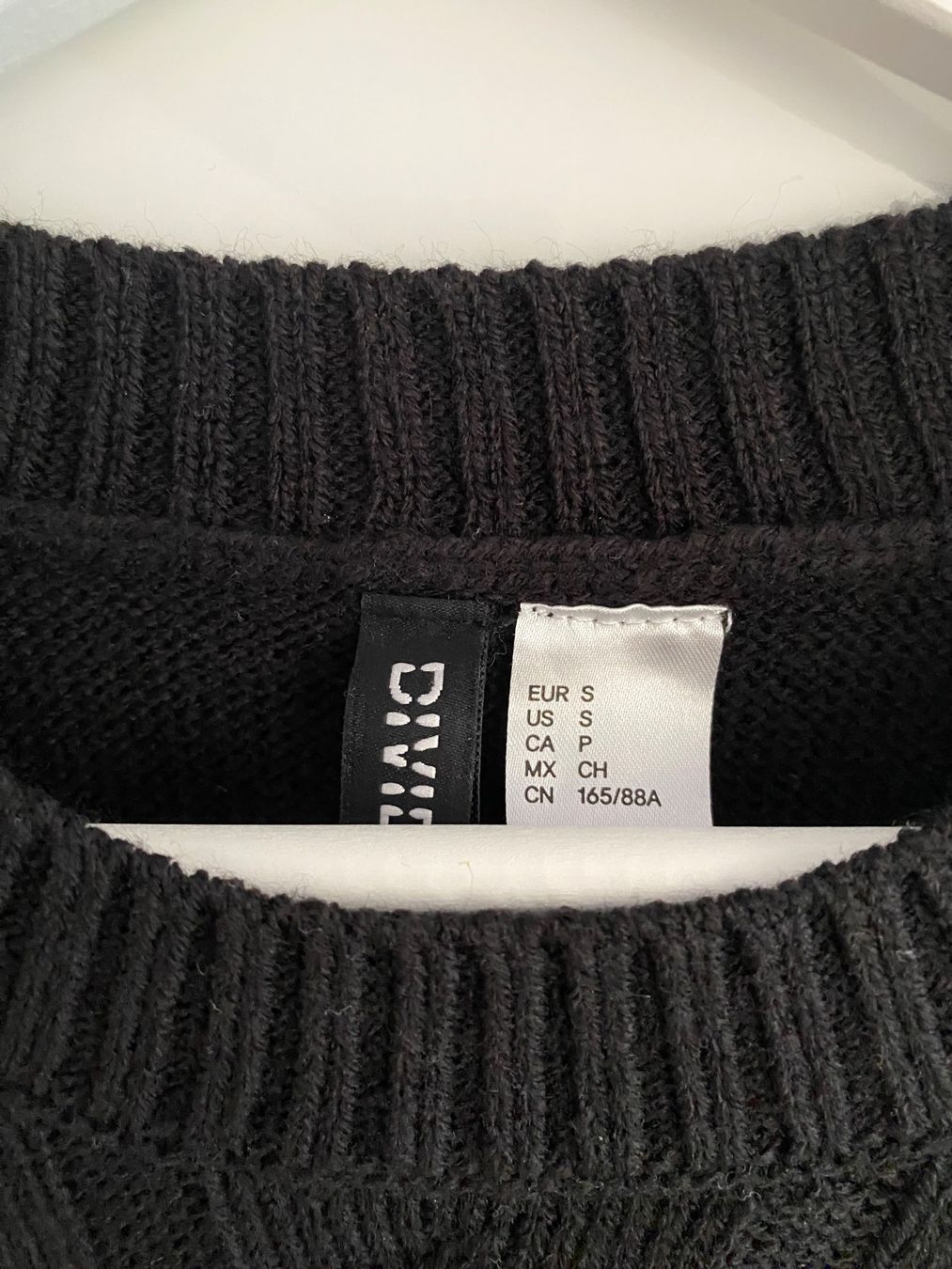 H&M Gilets & Westen: Damen Pullover Weste, schwarz, Grösse S, guter Zustand – Neu (gemäss Beschreibung) aus Pfaffhausen von Niki_2020 1