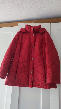 Winterjacke mit Kapuze, rot, Gr 48, Fuchs Schmitt/Topzustand