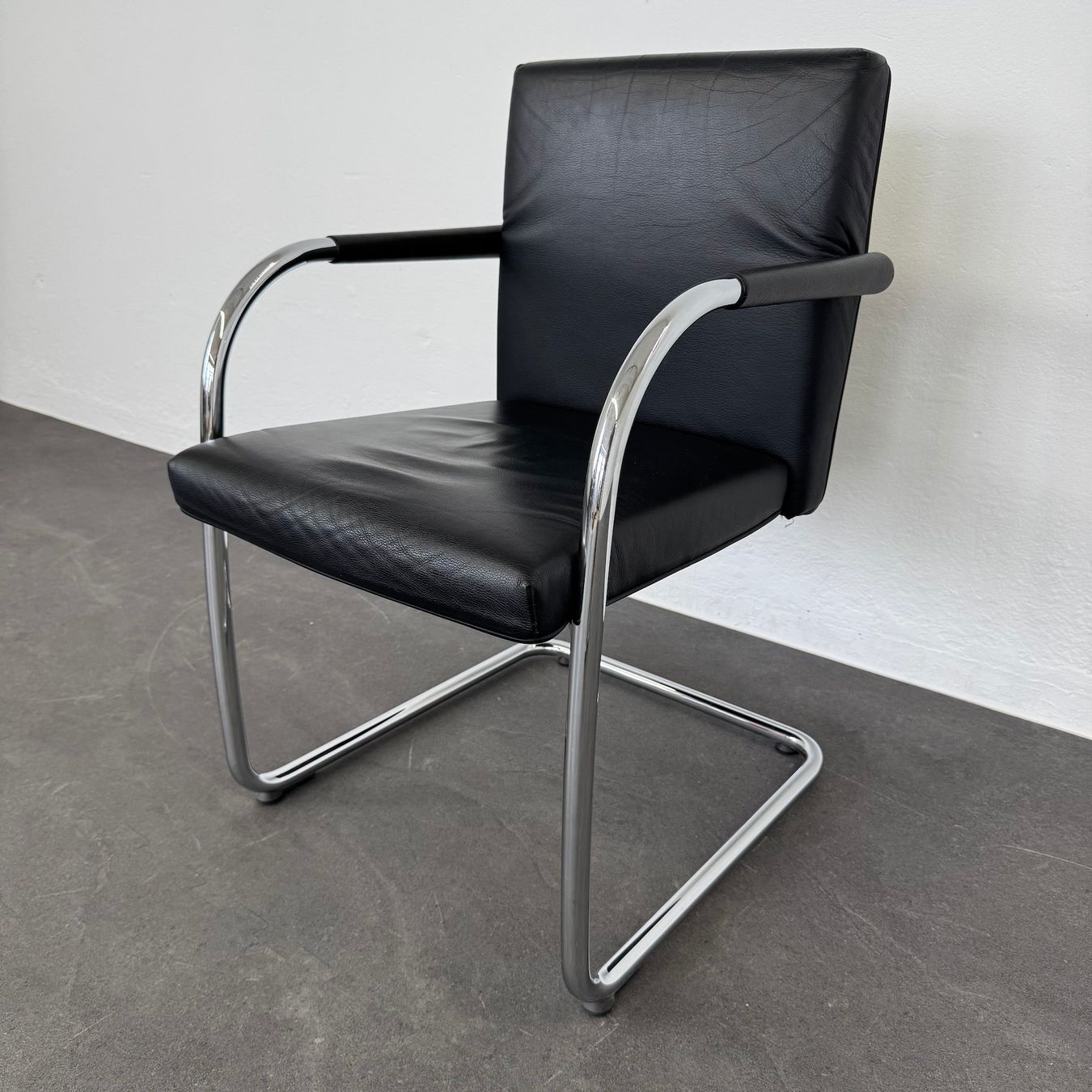 Vitra Sedie: Vitra Visasoft Freischwinger – Usato da Schönenwerd venduto da mcofficeshop 6