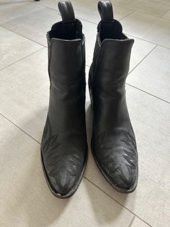 Schuhe