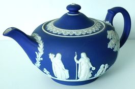 Original Wedgwood Jasperware Teekanne, England