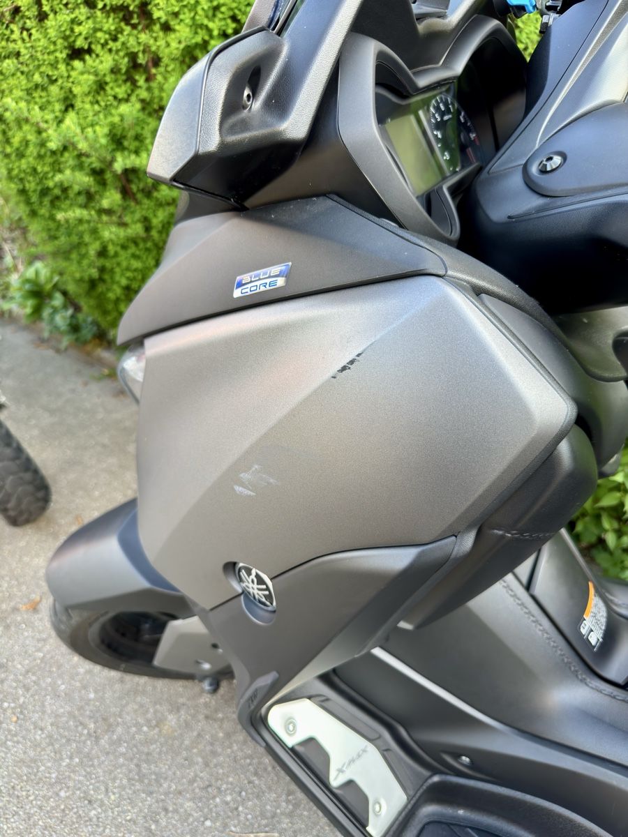 Yamaha Scooter: Yamaha XMAX 300 mit ABS – Usato da Zürich venduto da Daveischda 3