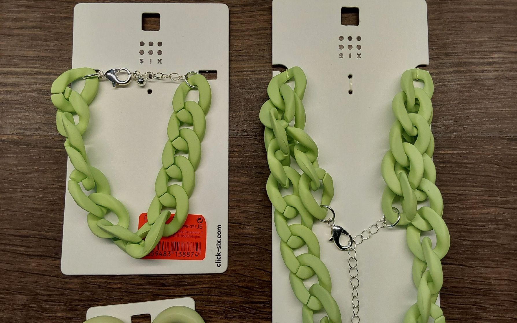 Altri gioielli: Modeschmuck hellgrün six neu – Nuovo e nell'imballaggio originale da Köniz venduto da scopello12 1