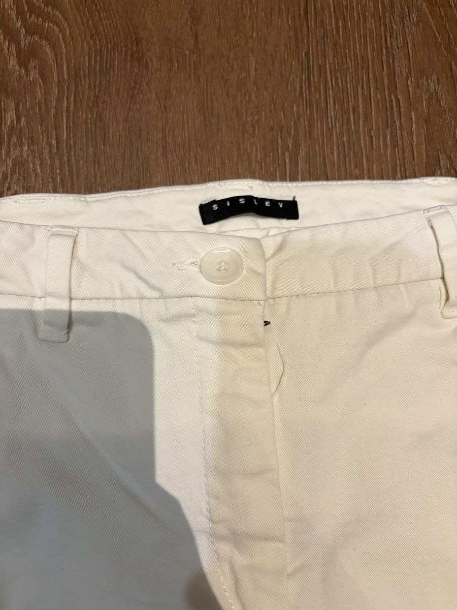Sisley Pantaloni: Pantalon Sisley blanc  – Usato da Puidoux venduto da shi_rgk7 1