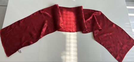 Scarf 100% Polyester Made in Italy Red Leaf Pattern
