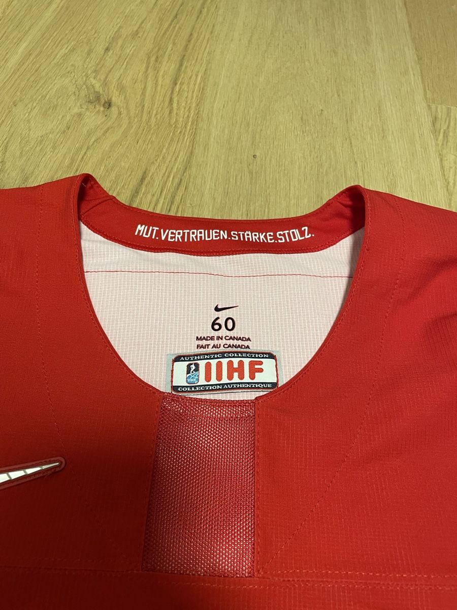 Nike Maillots de corps & Pantalons: IIHF Trikot Michael Fora – Neuf (Voir description) à Flüelen par Samuel055 2