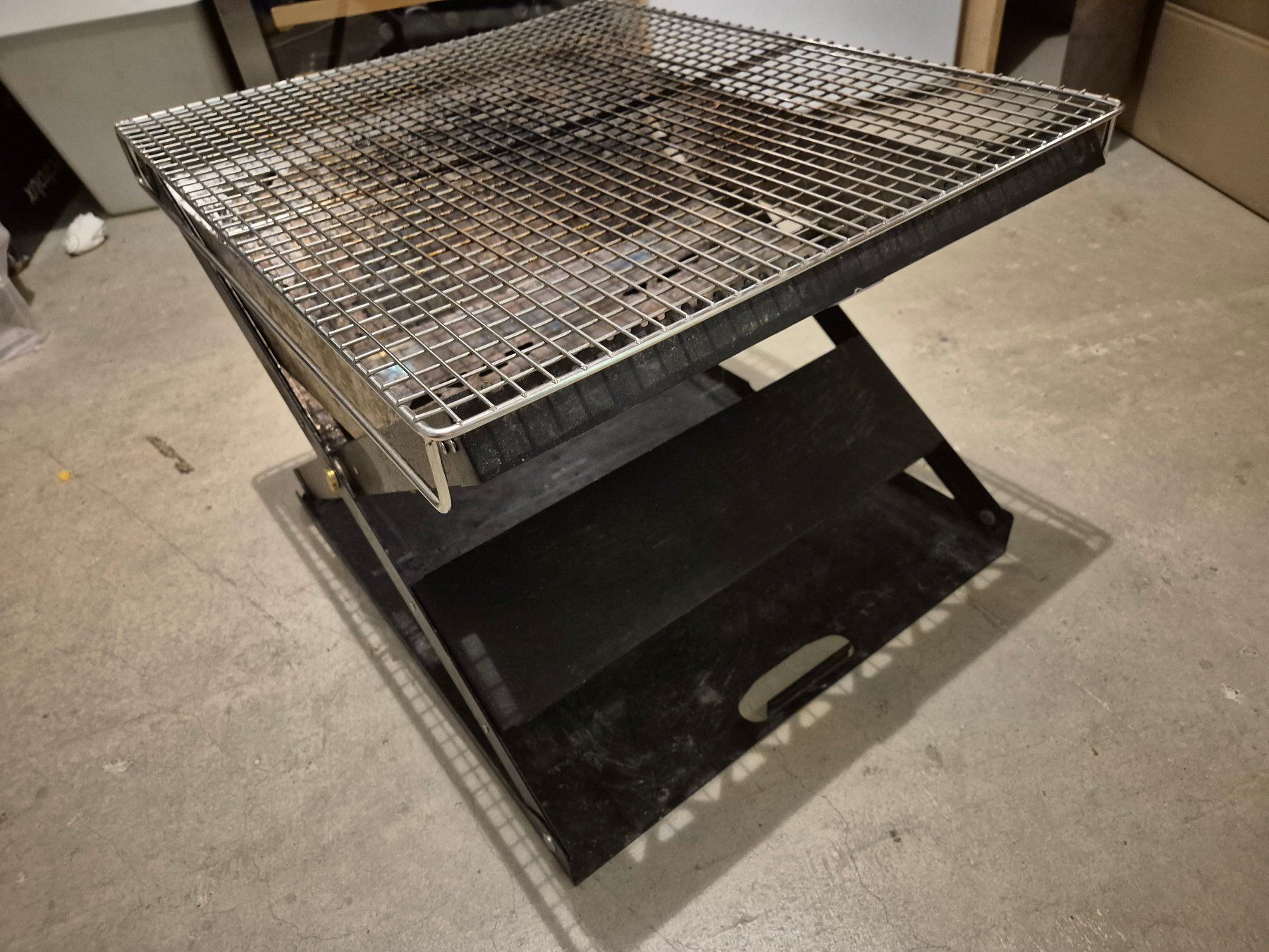 Primus Grills: Primus Kamoto OpenFire Pit Grill – Gebraucht aus Brüttisellen von peggsch