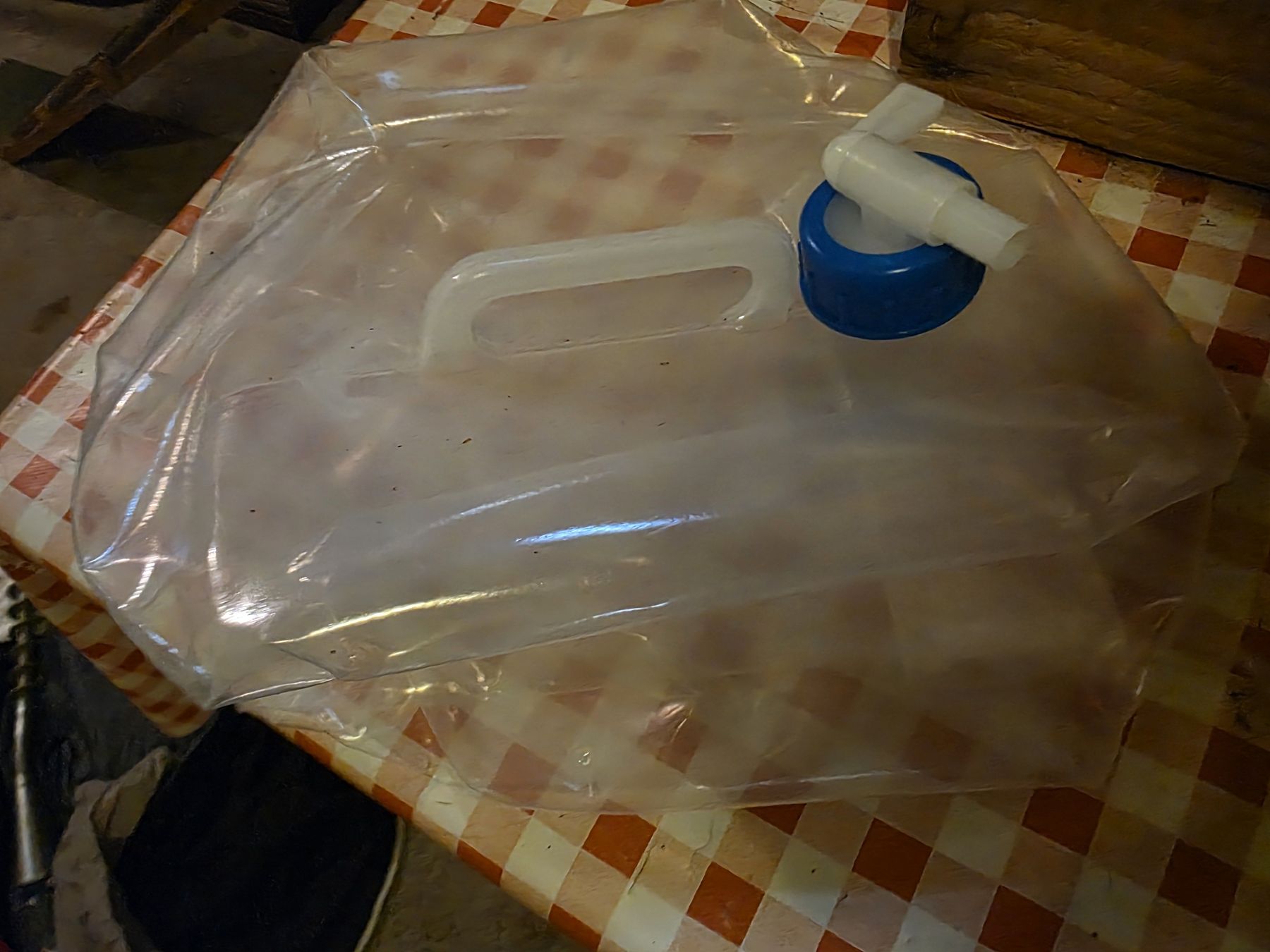 Abbeveratoi e trogoli: Redcliffs Faltbarer Wassertank 10 Liter Camping – Usato da Adligenswil venduto da sge_8hnm 1