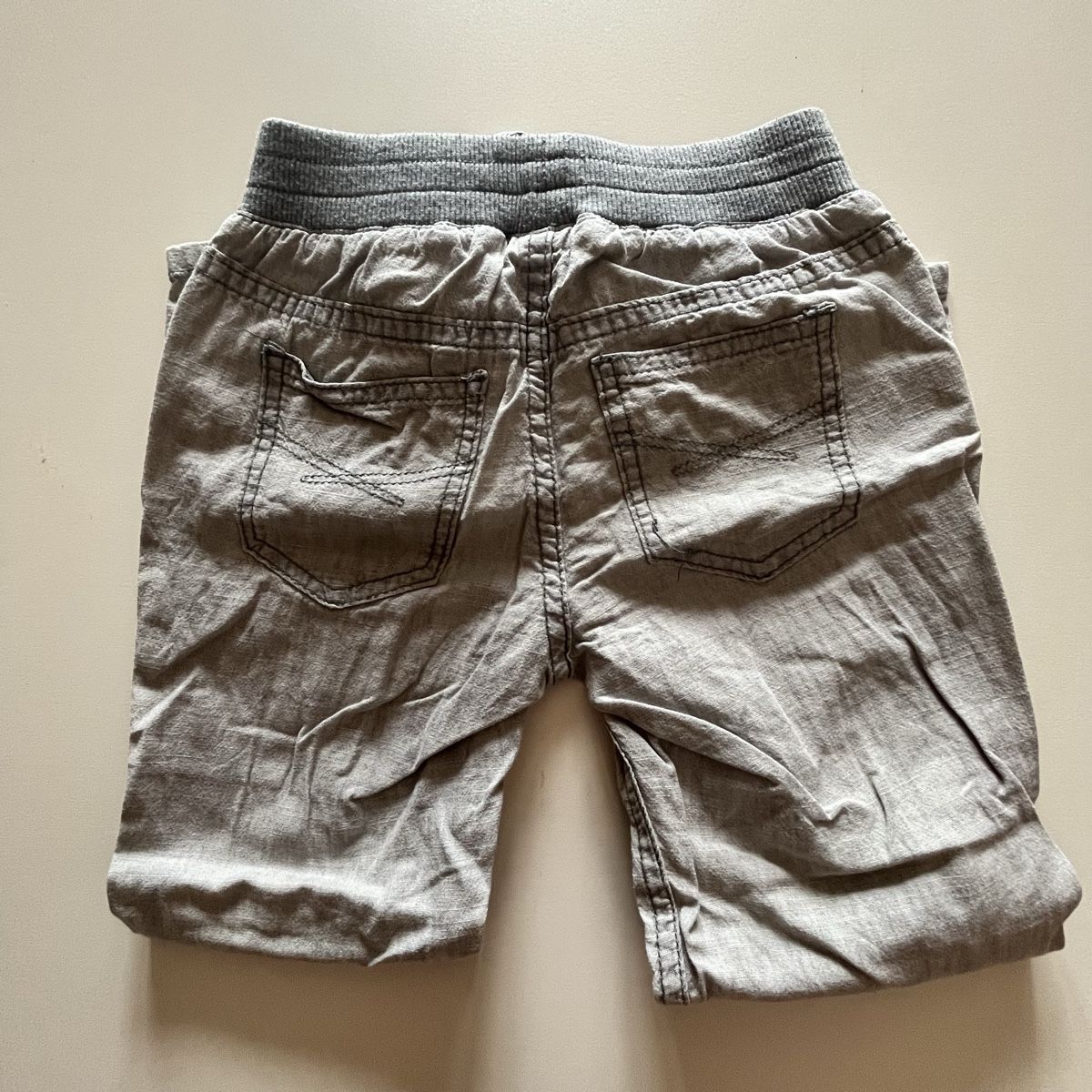 Gap Hosen: Pantalons coton GAP - 4/5 ans – Gebraucht aus Geneve von maremonte 2