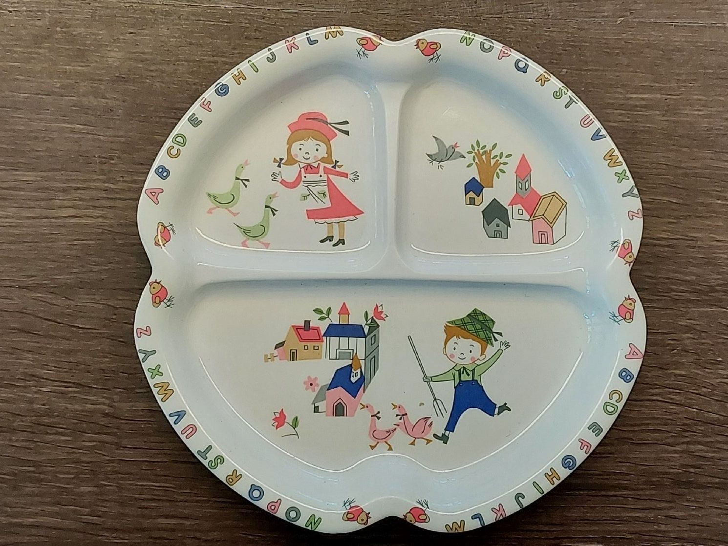 Piatti: Kinderteller aus Melamin Shin-San – Nuovo (secondo la descrizione) da Köniz venduto da scopello12