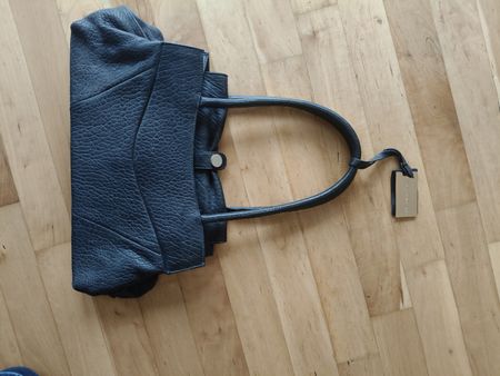 Handtasche Coccinelle Leder schwarz sehr guter Zustand