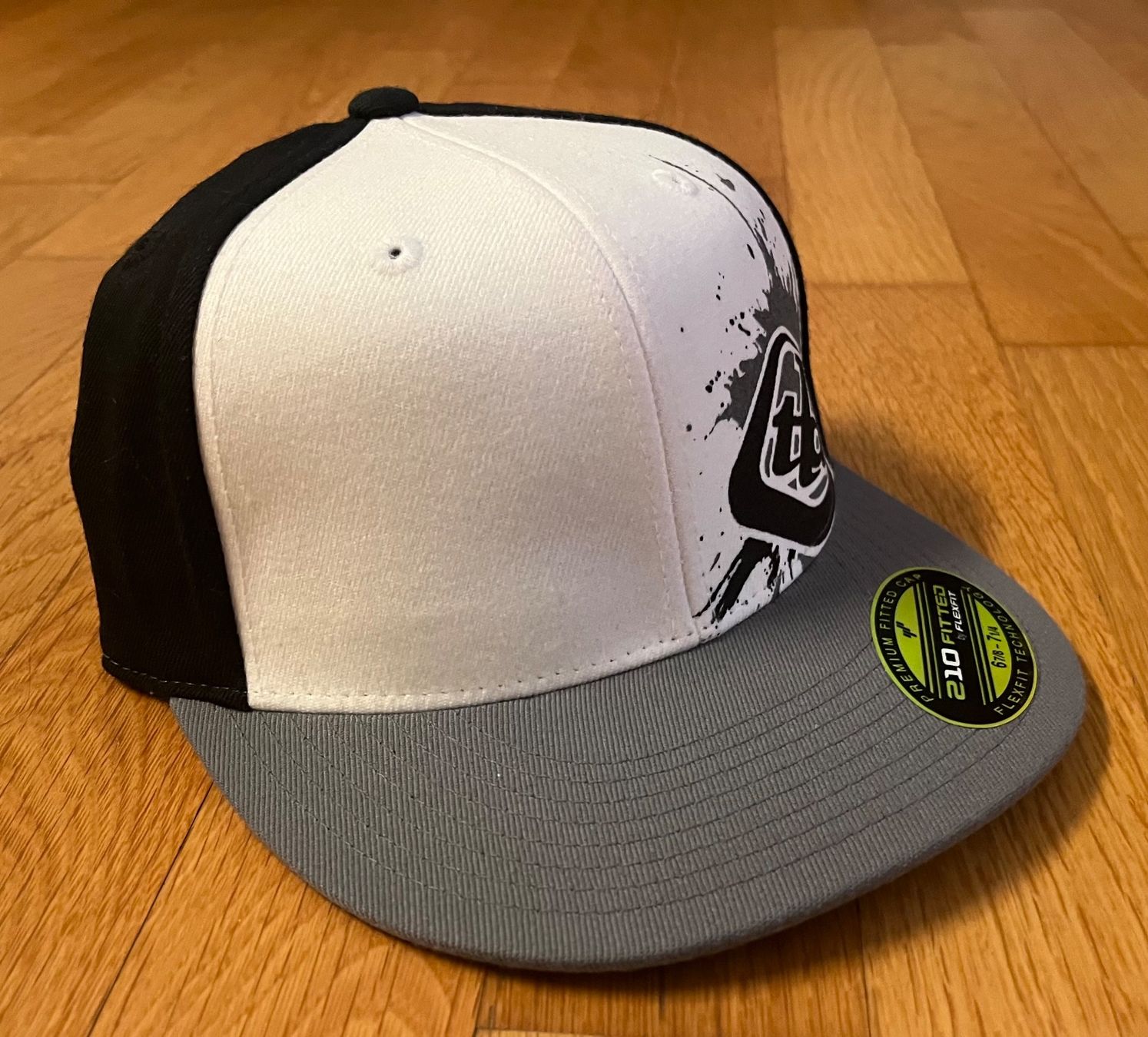 Altro in  Abbigliamento & Accessori: Troy Lee Basebale Cap – Nuovo (secondo la descrizione) da Emmenbrücke venduto da Herzog07 3