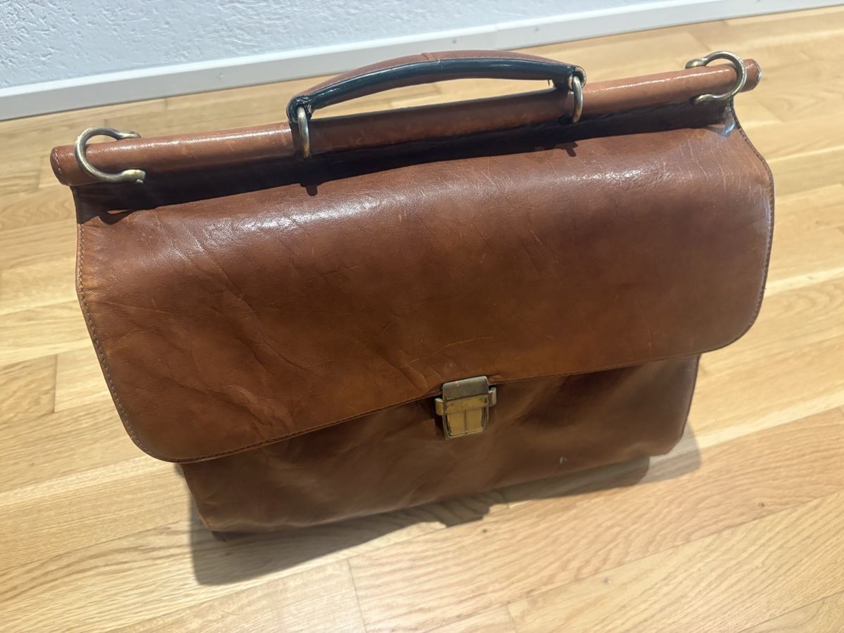 Valigie & Borse: Hochwertige Leder Aktentasche – Usato da Basel venduto da Just_Me80 1