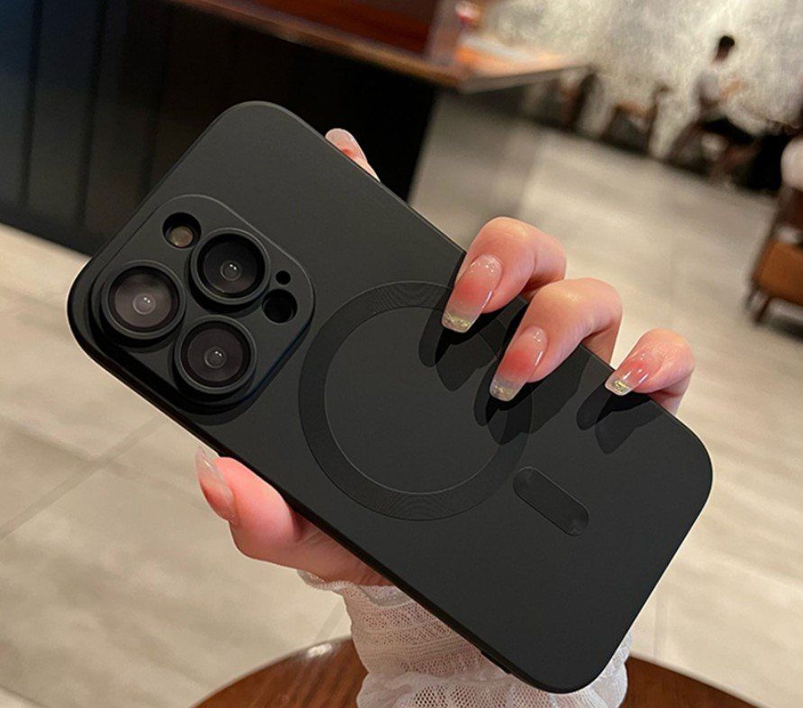 Cover & Protezioni schermo: iPhone 14 Pro Max MagSafe Soft Silikon Case Hülle schwarz – Nuovo e nell'imballaggio originale da Rorschacherberg venduto da elektrofreak 1
