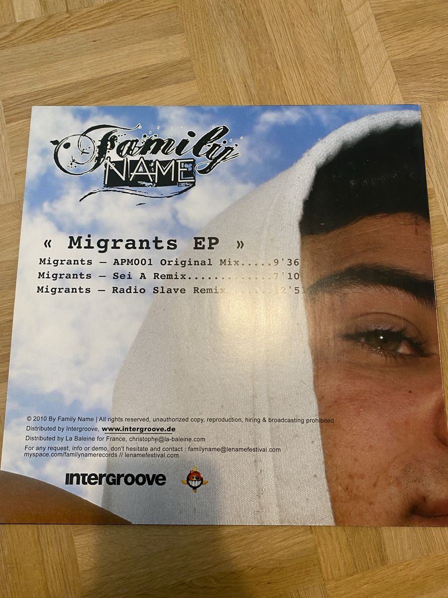 Dischi in vinile: Vinylsammlung Techno Minimal House – Nuovo (secondo la descrizione) da Möhlin venduto da Devilspunchbowl 9