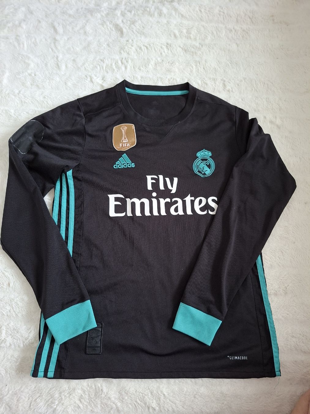 Real Madrid Canottiere & Pantaloni: Maillot Real Madrid2017 Ronaldo – Usato da Renens VD venduto da ser_j2fn