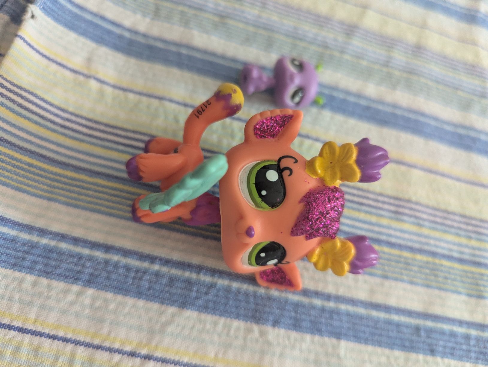 Littlest Pet Shop Spielzeuge: LPS magisches Wesen mit Glitzer  – Gebraucht aus Kloten von sop_zxc9 2