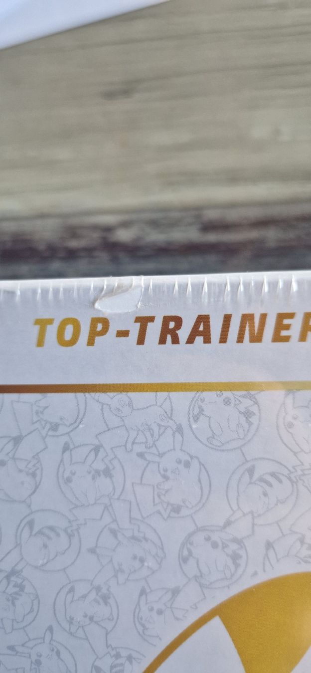 Pokémon Carte collezionabili: Pokemon Top-Trainer-Box 30th anniversary  – Nuovo (secondo la descrizione) da Schleitheim venduto da PokePoe 3