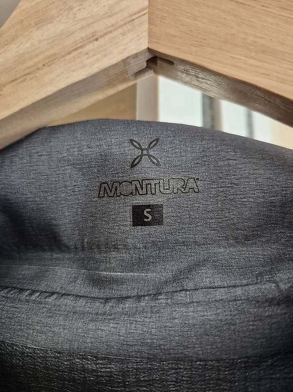 Montura Giacche: Giacca Montura Gore-tex Pro – Usato da Airolo venduto da PudduCris 1
