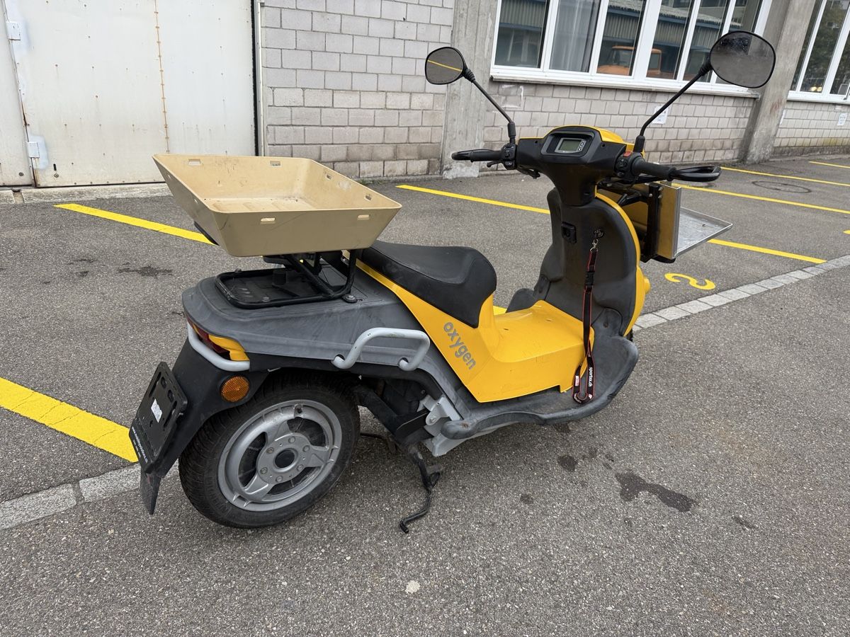 Veicoli elettrici: Roller OXYGEN OX5 Defekt 2011 ab 1.- – Difettoso da Otelfingen venduto da Haimoud 7