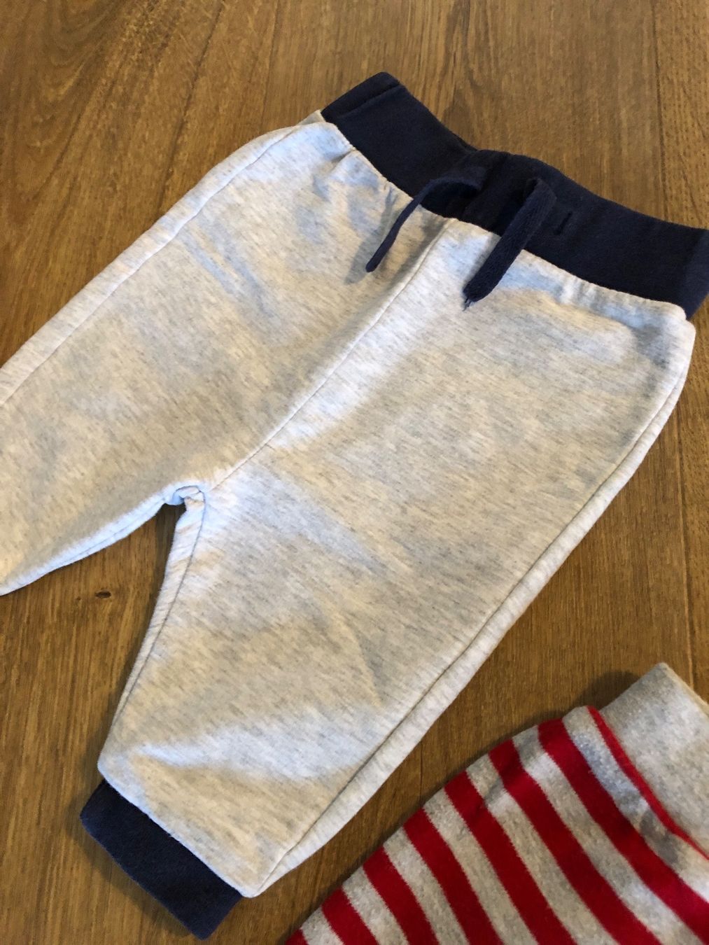 Pantaloni: 2 Newborn Trousers Set (2-3 months) – Usato da Brugg AG venduto da Magna3 2