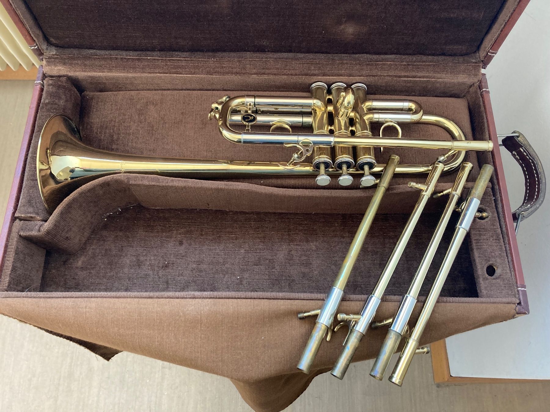 Strumenti musicali: C Trompete – Usato da Allschwil venduto da Lee55