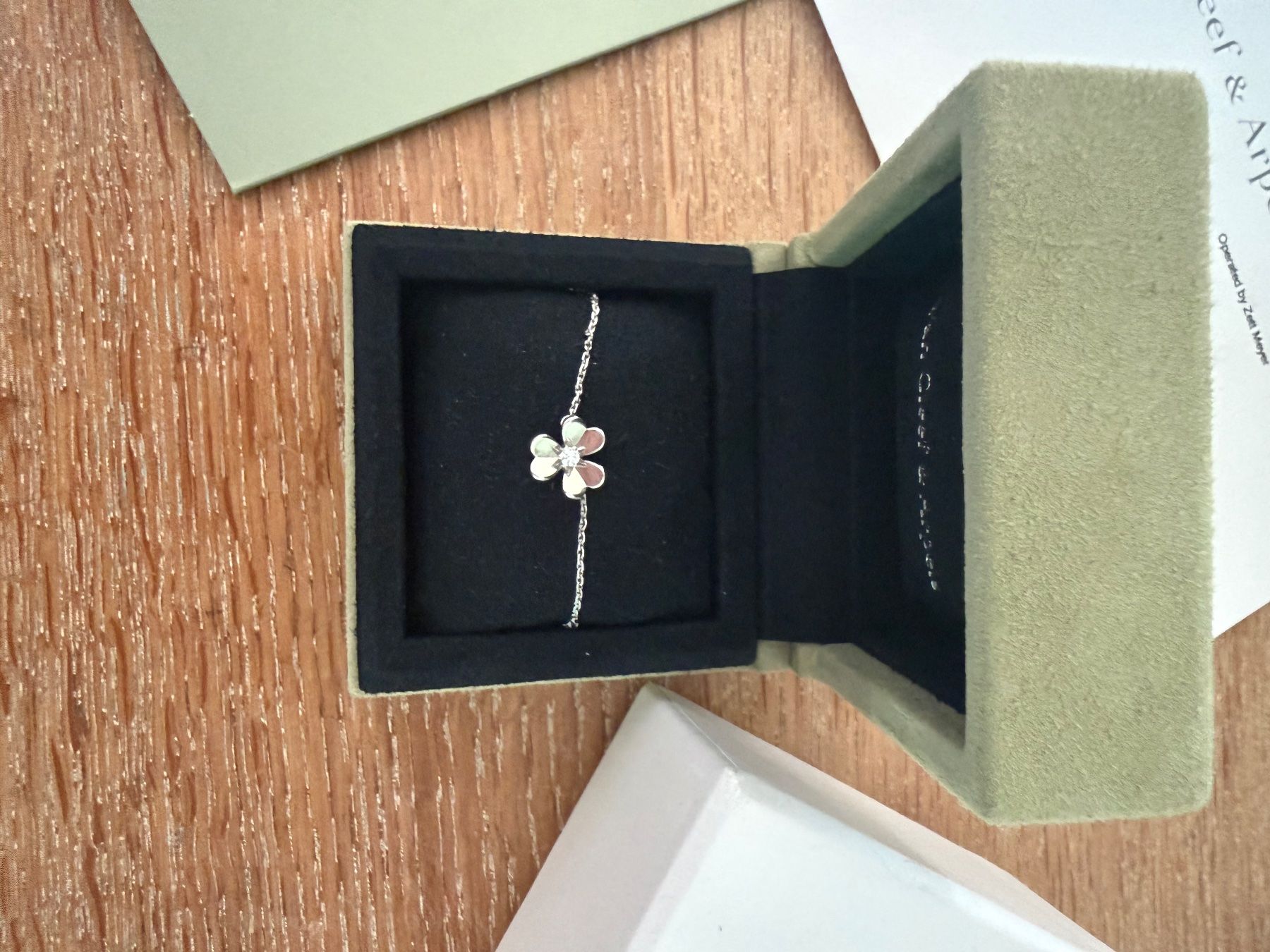 Bracciali & Braccialetti: Van Cleef Frivole Weissgold – Usato da Zürich venduto da manolia84 2