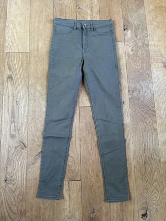 H&M Damen Jeans in Grösse 38