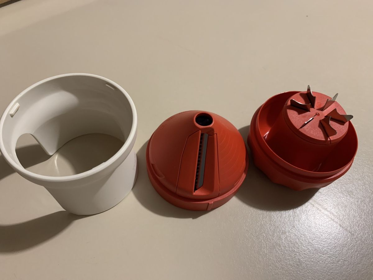 Tupperware Elettrodomestici da cucina: Tupperware Gemüseschneider – Nuovo e nell'imballaggio originale da Bonaduz venduto da Schnueff0 1