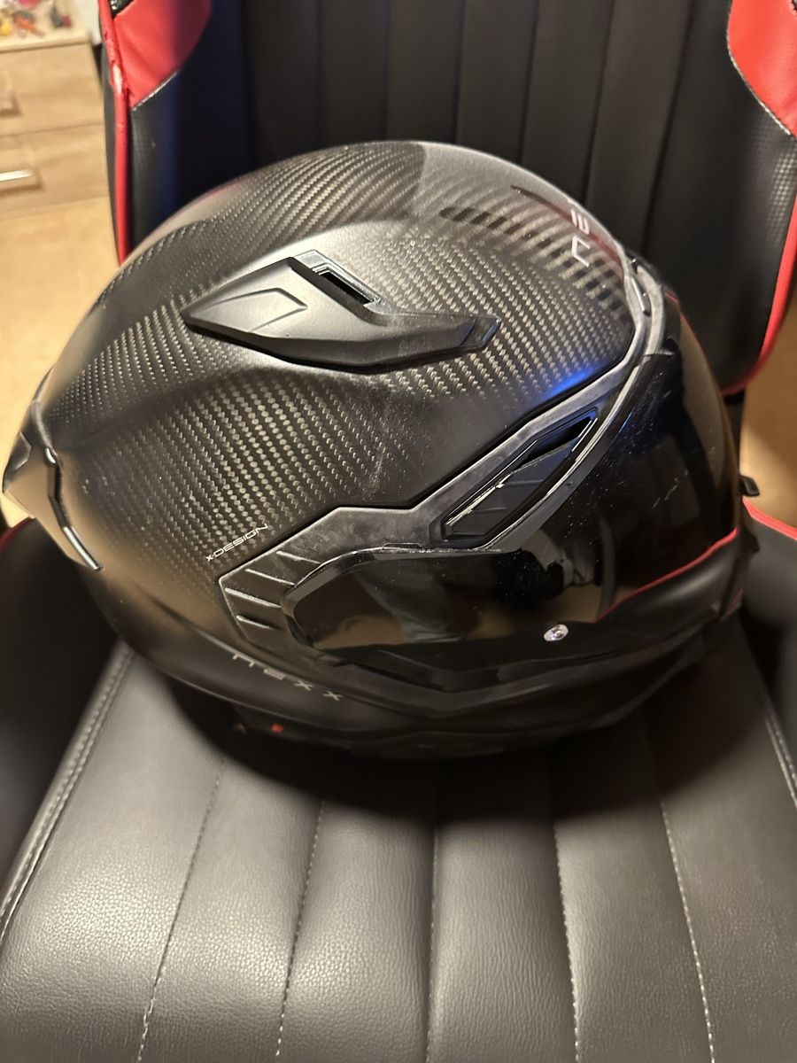 Nexx Caschi & visiere: Nexx WST3 Zero Pro Carbon mit Sena 30K – Usato da Steffisburg venduto da Arda_1 3