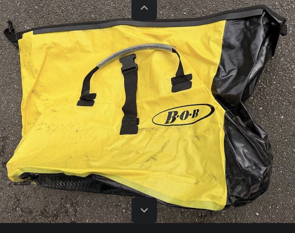 Anhänger: Veloanhänger B.O.B. Yak – Gebraucht aus Thun von sabineforster 2