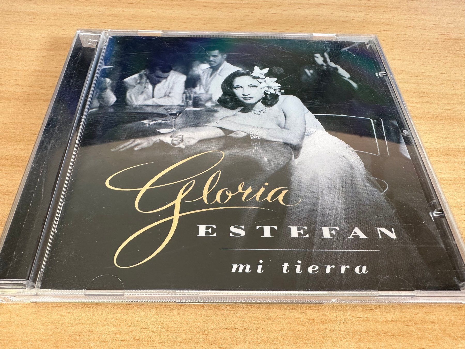 CD: Gloria Estefan – Mi Tierra – Usato da Rikon im Tösstal venduto da Alpenmutz