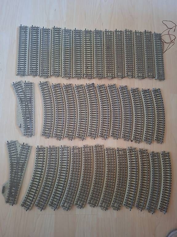 Märklin Modellini di ferrovie: Märklin Eisenbahnschienen HO – Usato da Gelterkinden venduto da wern1