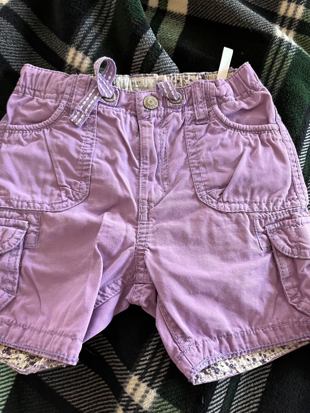 Pantaloni: 2 x süße Shorts, Größe 86 – Usato da Umiken venduto da deb_57xk 2