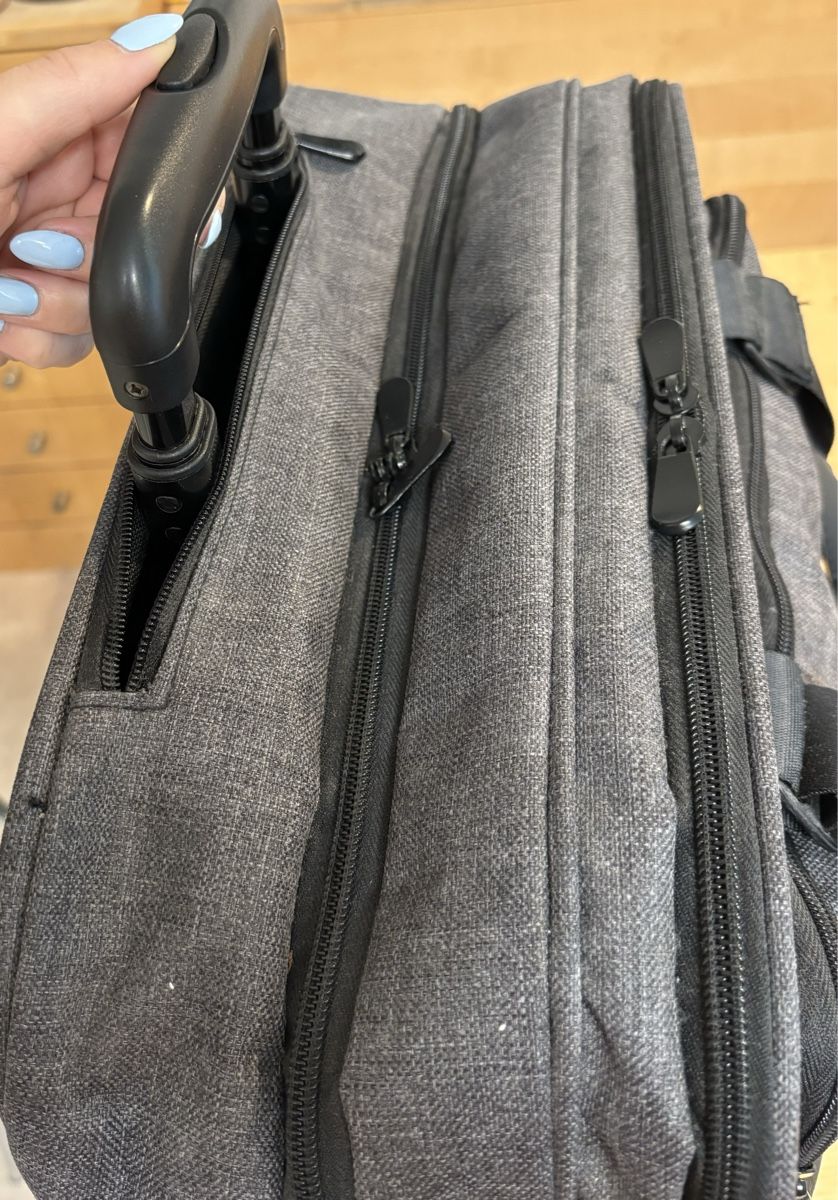 Valigie: Reisetasche – Usato da Rorschach venduto da RachelSchuler 8