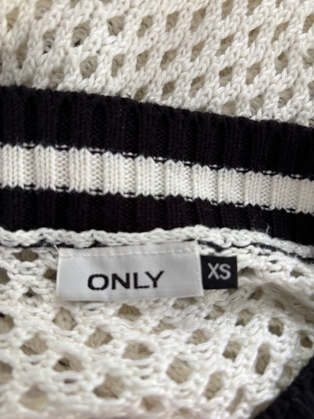 Only Maglioni & Felpe: Pull Only – Usato da Fortunau (Ayent) venduto da CicciStore 2