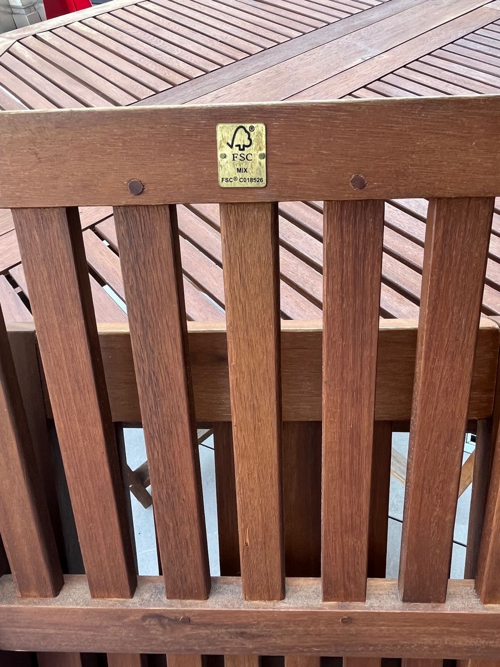 Set de table et chaises: Gartentisch mit 4 Klappstühlen – D'occasion à Steffisburg par kla_gqp7 5