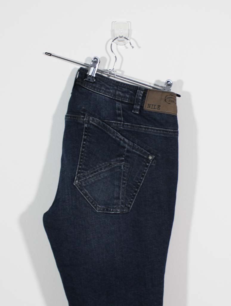Nile Jeans: NILE Jeans Tapered Gr. M – Usato da Belp venduto da caramel-secondhand 4