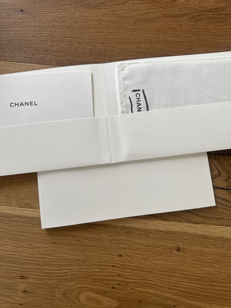 Chanel Borse da donna: Klassische Maxi Handtasche – Usato da Lachen SZ venduto da LuganoLugano 7