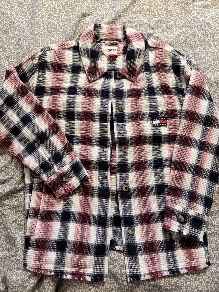 Tommy Hilfiger Chemisiers: Chemise/jaquette Tommy Hilfiger – Neuf (Voir description) à Montpreveyres par hae_zk6g
