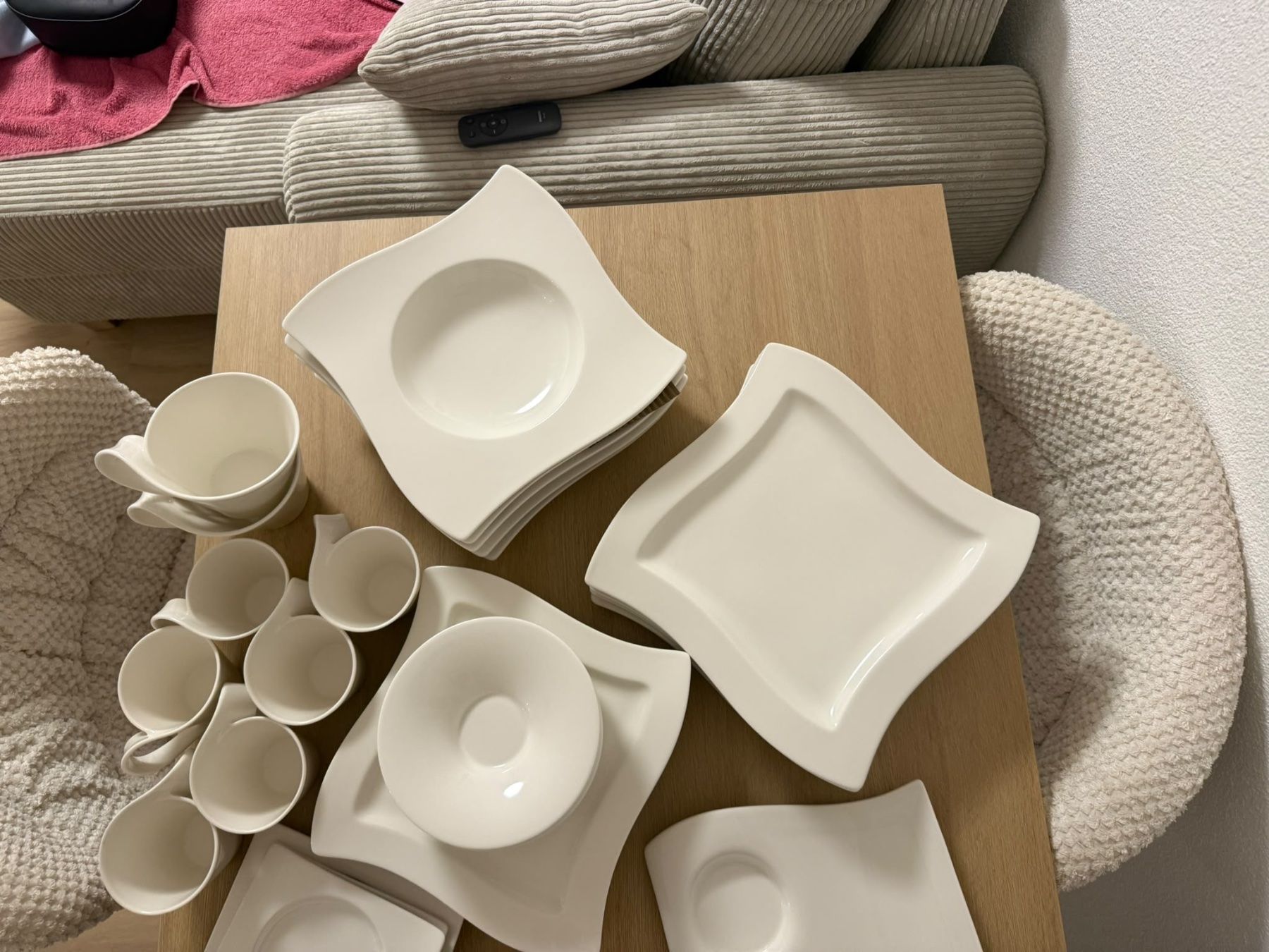 Set di piatti: Villeroy Boch Geschirr – Usato da Engelberg venduto da Butterfly_333 2